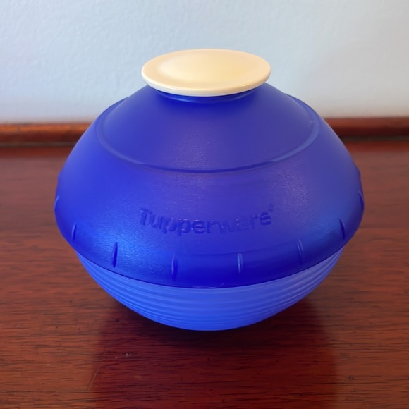 Tupperware 7-Piece Squeeze It Gourmet Decorator Ball Set - Picture 2 of 11